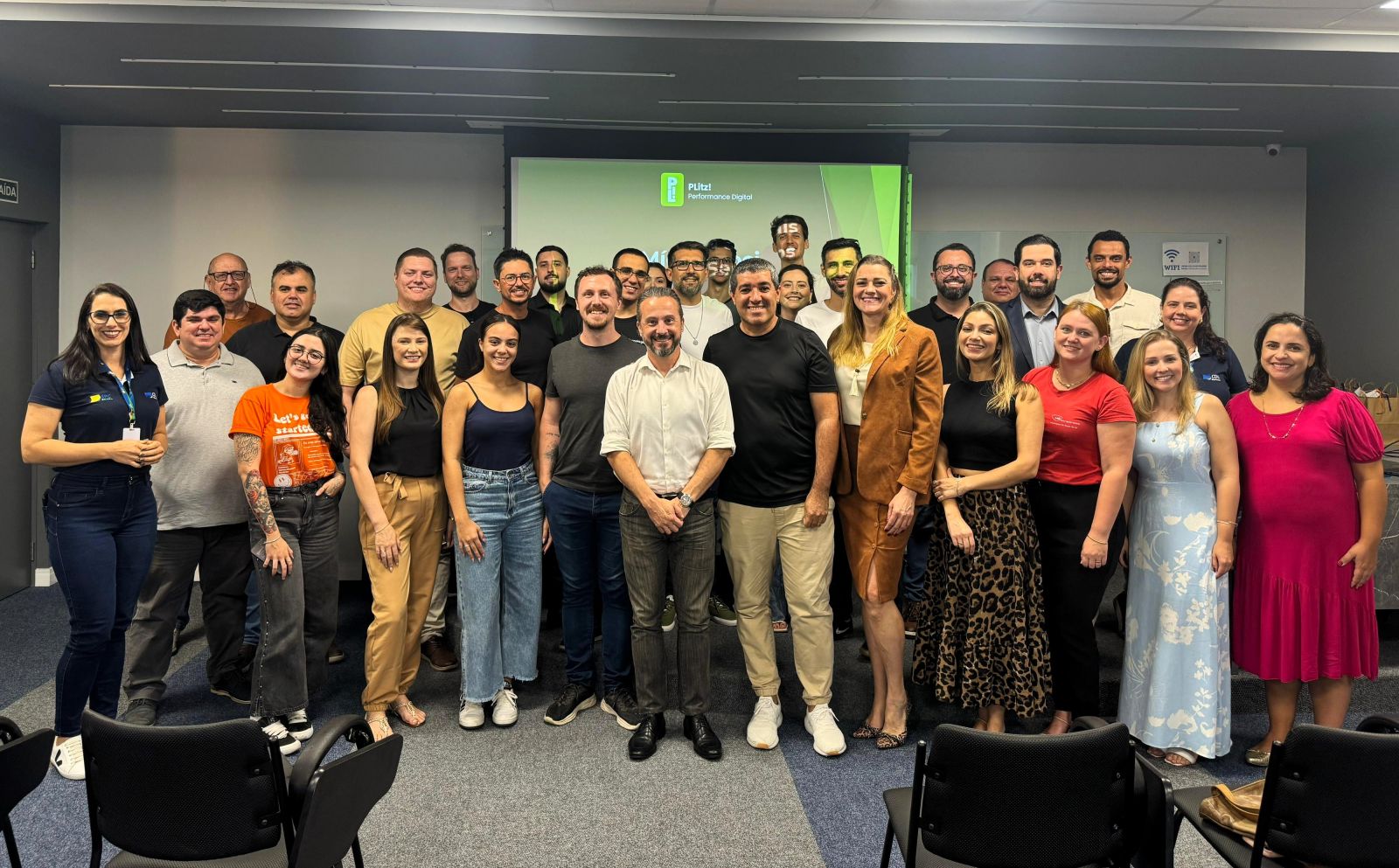 Encontro do Núcleo CDL Conexões destaca integração e estratégias digitais para empreendedores