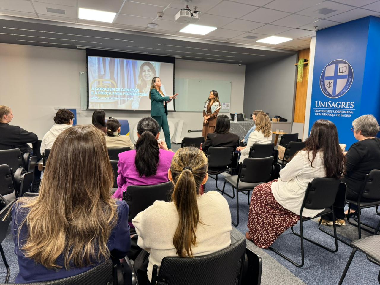 Núcleo CDL Mulher conhece trajetória de sucesso da Principessa em encontro na CDL Blumenau