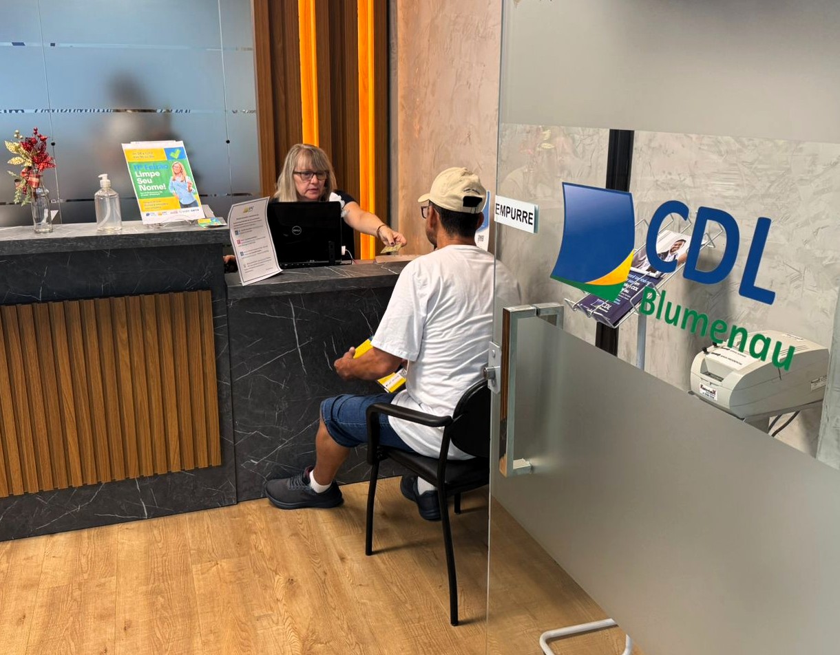 Feirão Limpe Seu Nome 2025 da CDL Blumenau inicia nesta segunda-feira, dia 8