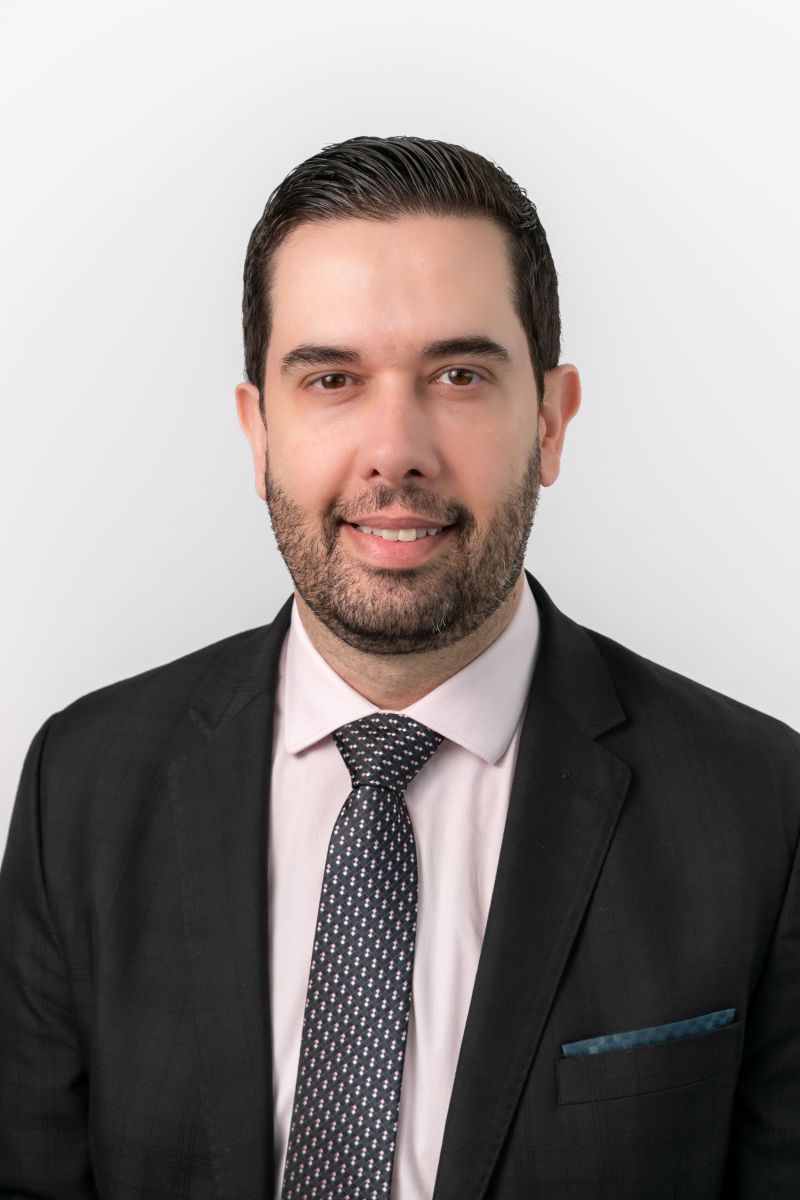 Advogado Marcos Alexandre Claudino