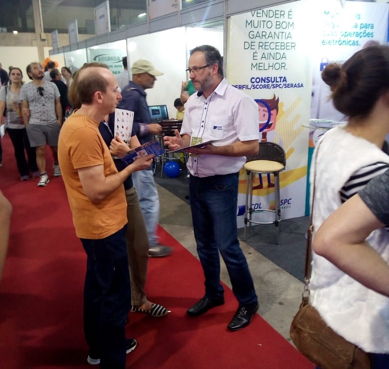 CDL Blumenau participa da Feira de Oportunidades, organizada Viacredi