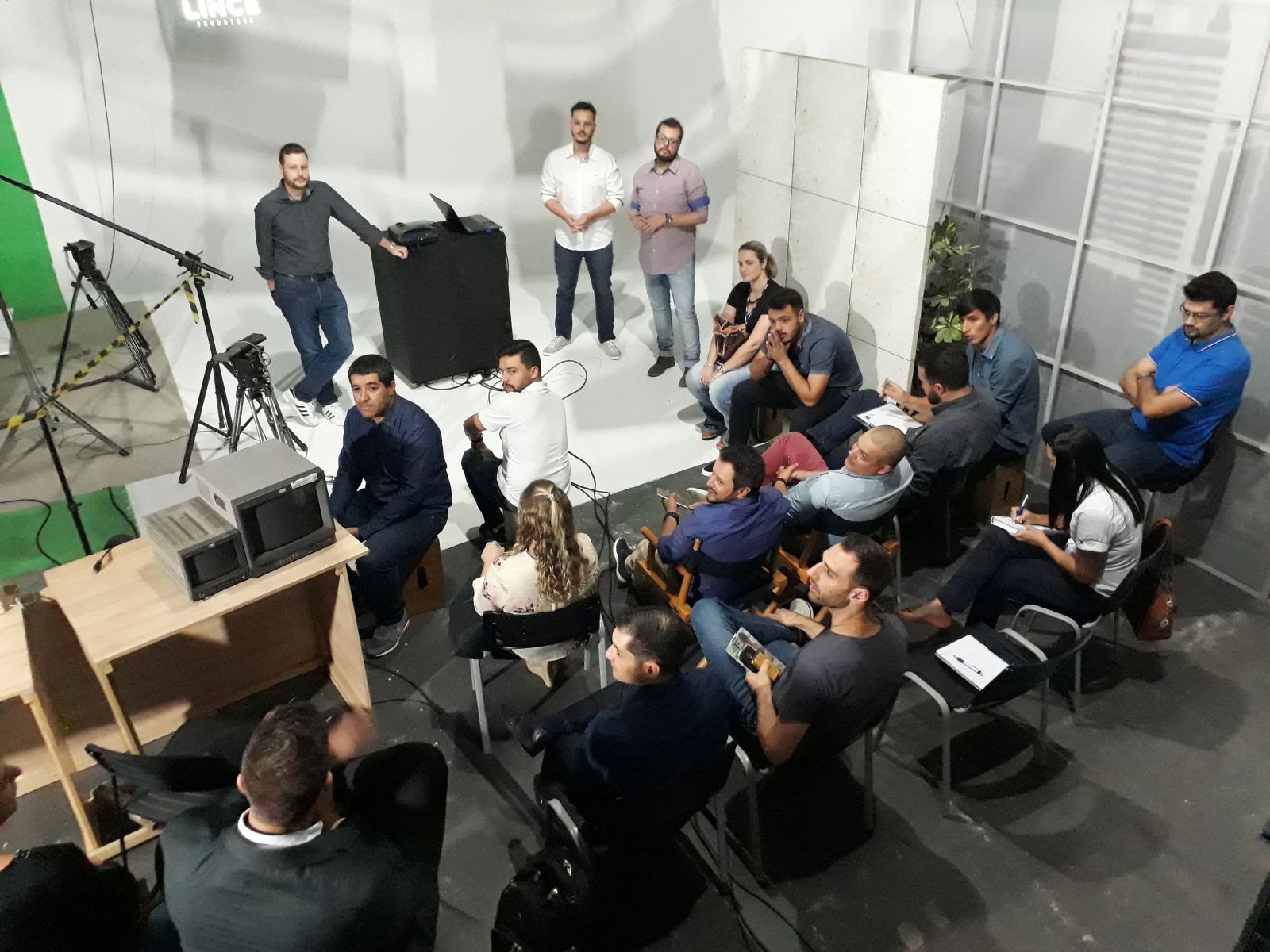 Onlince recebe CDL Jovem para reunião itinerante 