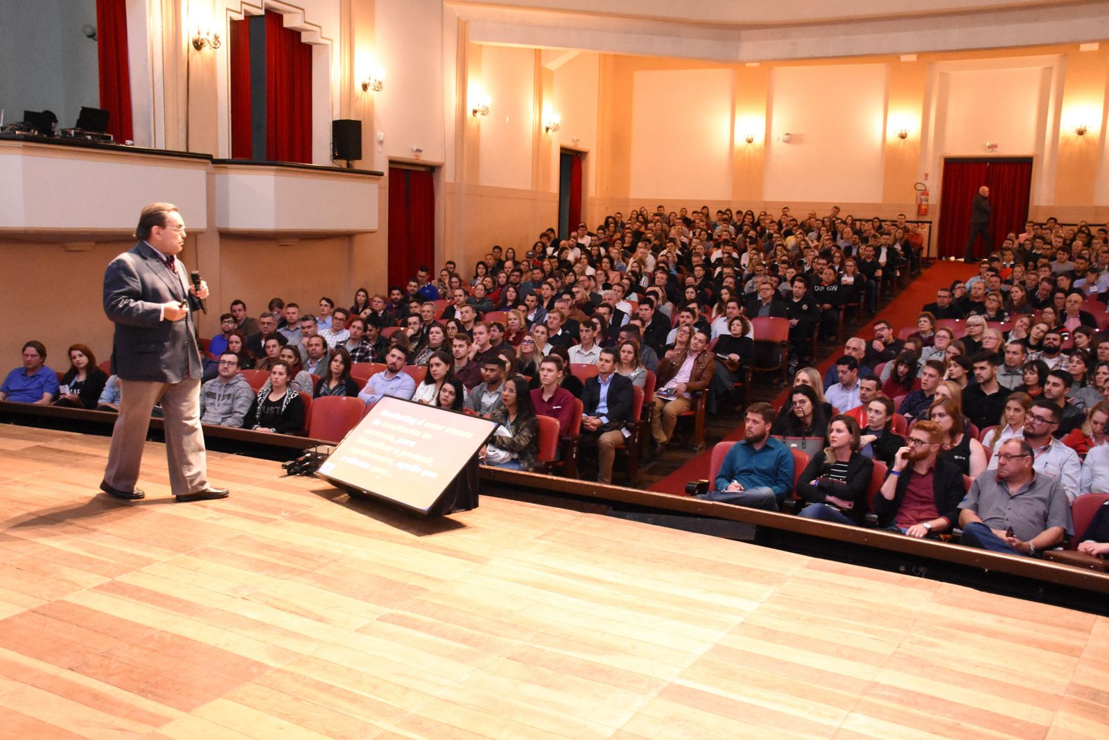 palestra com Professor Marins