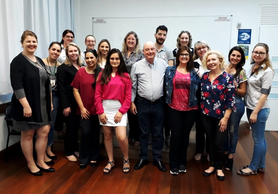Fórum Análise de Crédito: grupo discute sobre quando é hora de se impor em uma cobrança