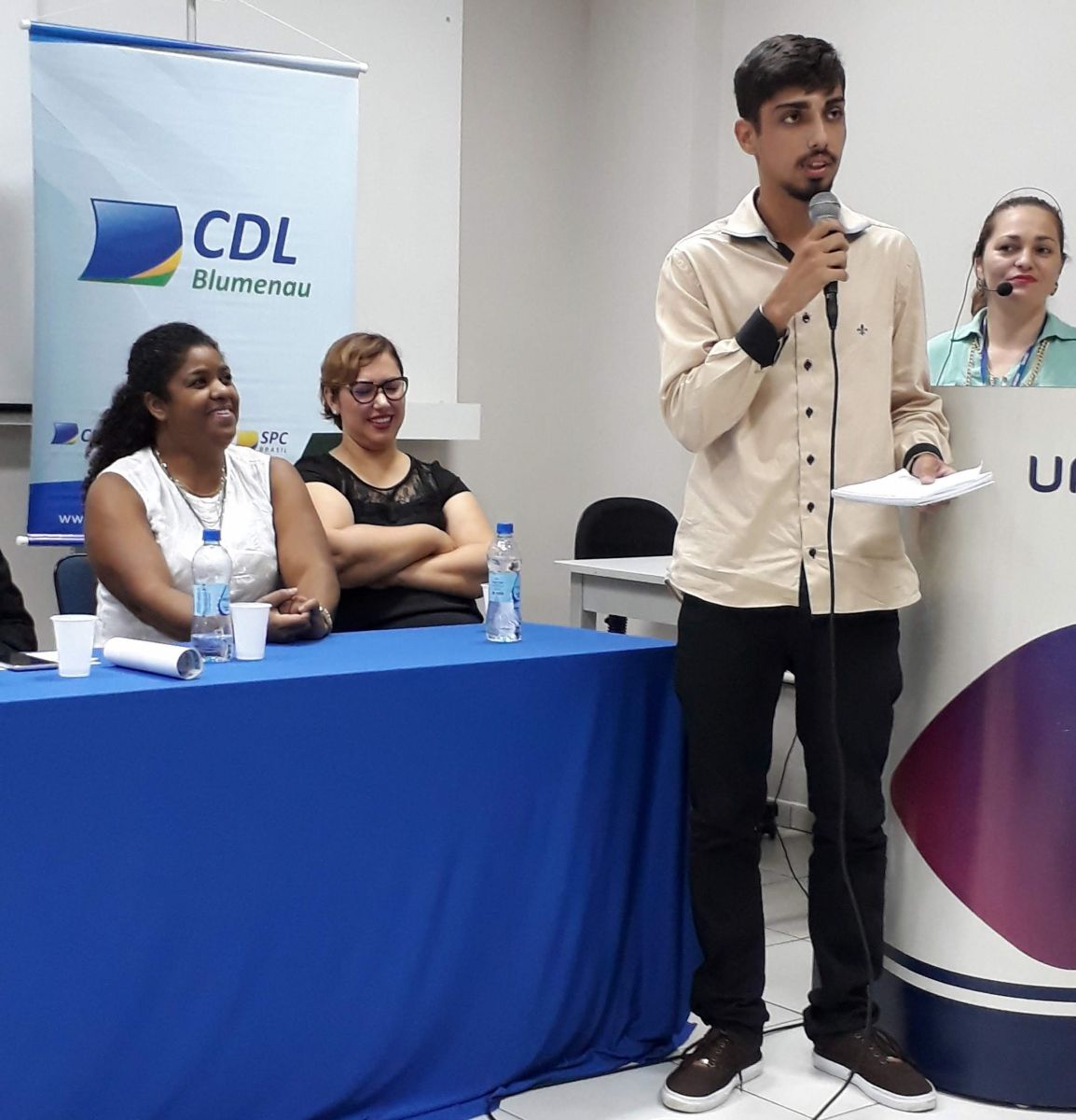 Symon Santos, de 15 anos