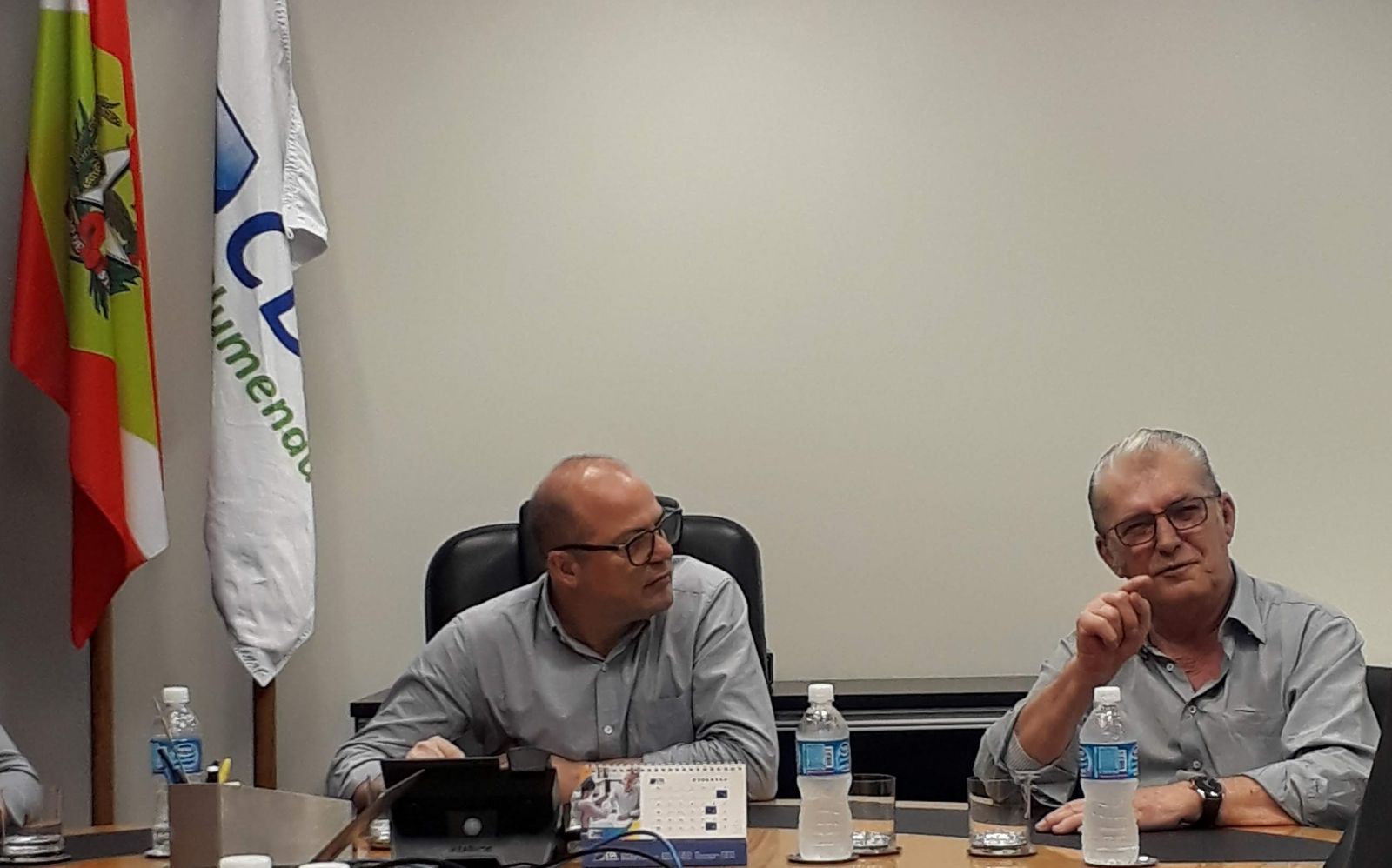 Presidente da Viacredi faz visita à CDL Blumenau