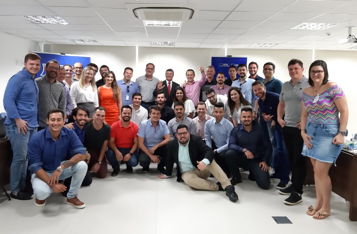 Blumenau participa do 1º Encontro da CDL Jovem Nacional do ano, em Florianópolis