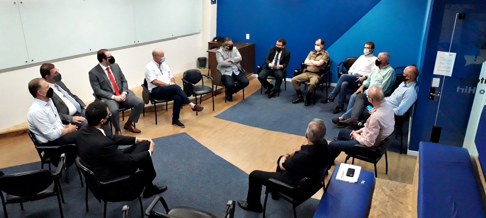 CDL Blumenau promove reunião com autoridades para discutir segurança pública
