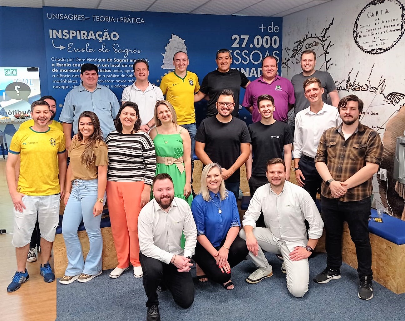 Pitch de vendas e eleição marcam reunião da CDL Jovem
