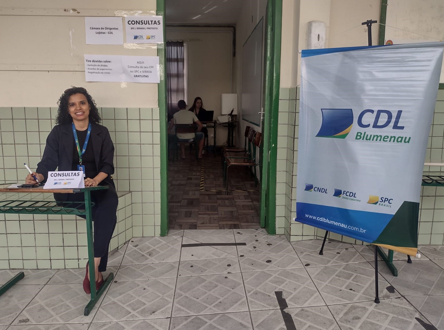 CDL Blumenau e SPC oferecem serviços à comunidade no Dia da Cidadania promovido pela OAB