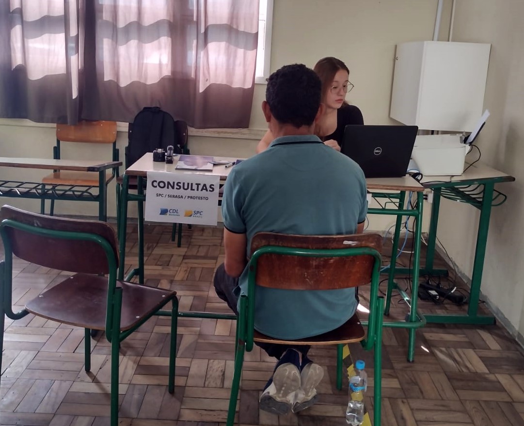 CDL Blumenau e SPC oferecem serviços à comunidade no Dia da Cidadania promovido pela OAB