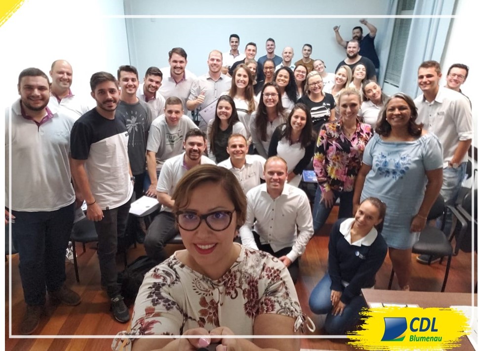 36 profissionais participam do curso Coaching e Vendas