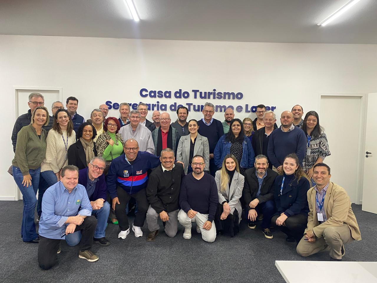 CDL Blumenau participa de reunião e eleição do Conselho Municipal do Turismo