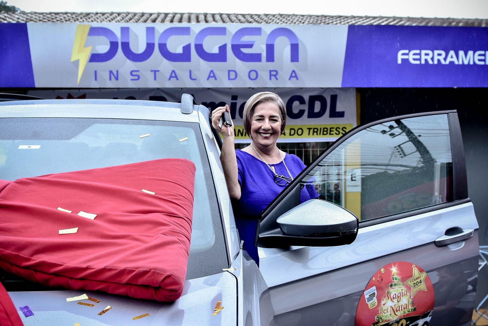 CDL Blumenau realiza a entrega do carro T-Cross, da Promoção Magia de Natal, no Tribess