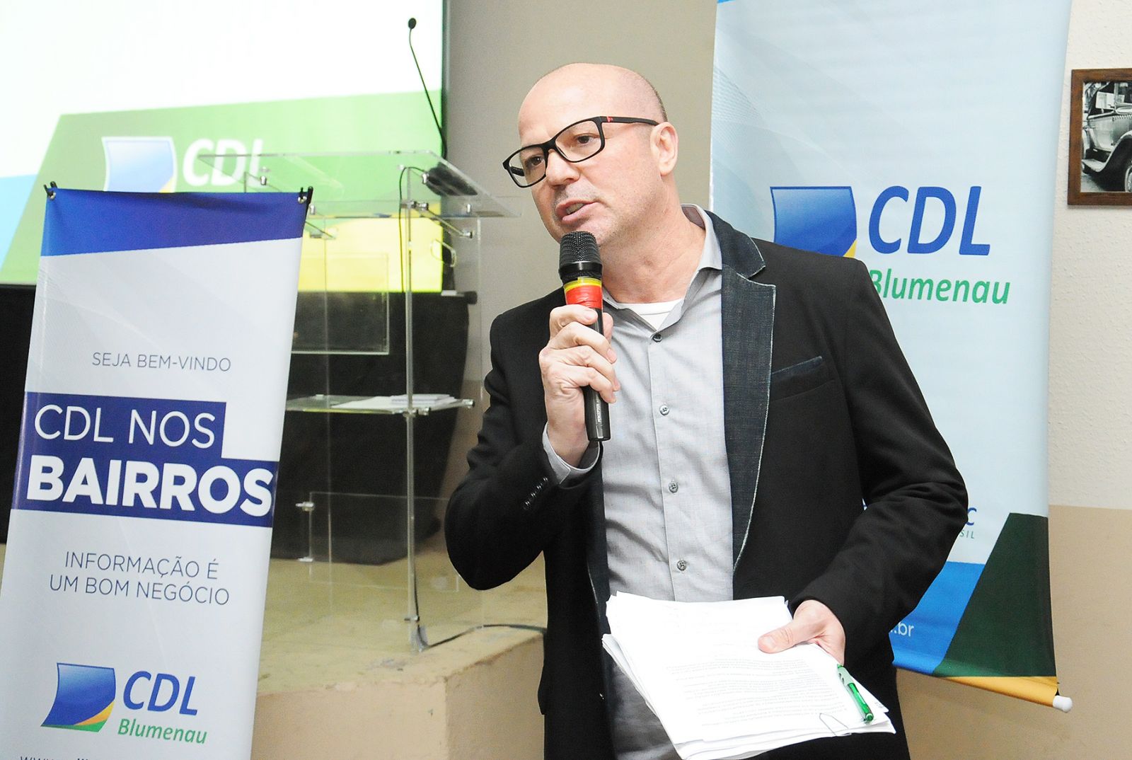 CDL nos Bairros é realizado na região do Grande Garcia