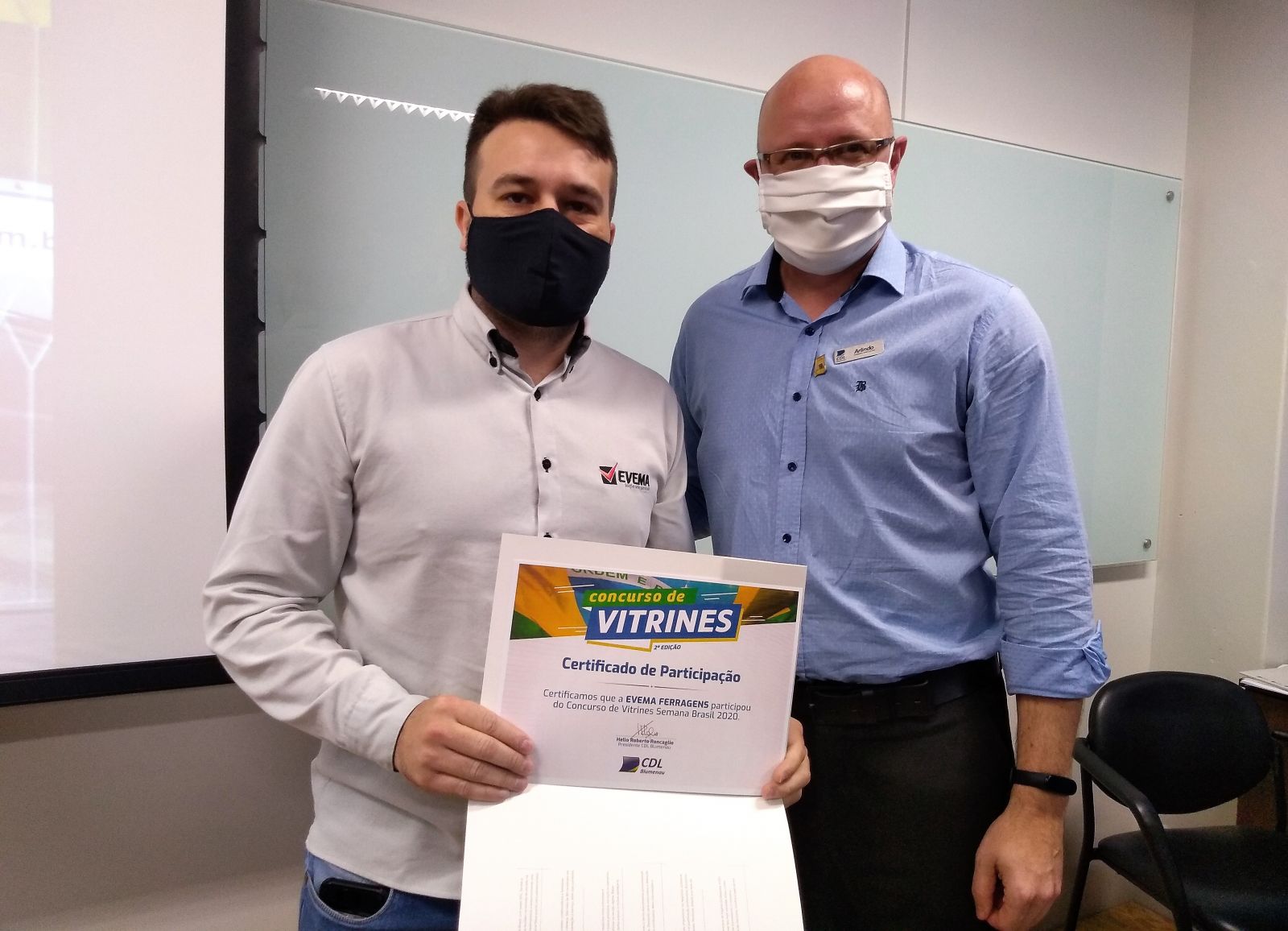 segunda edição do Concurso de Vitrines Semana Brasil