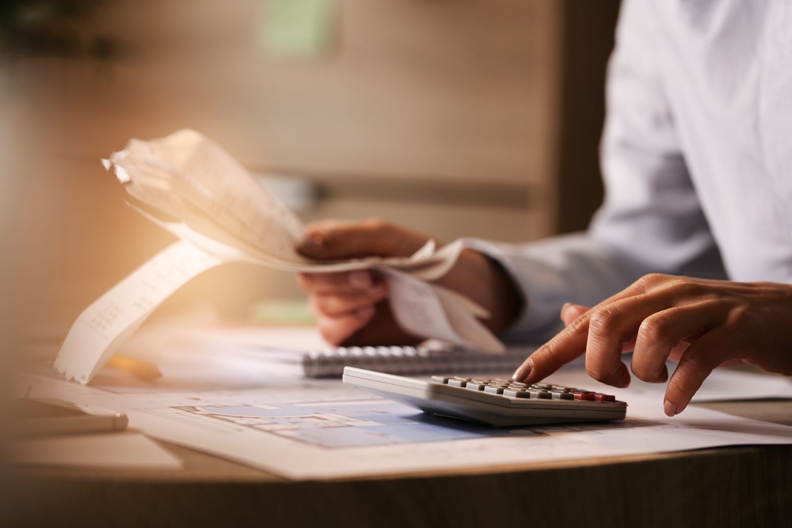 Inadimplência tem pequeno aumento e atinge 66,57 milhões de consumidores, aponta CNDL/SPC Brasil