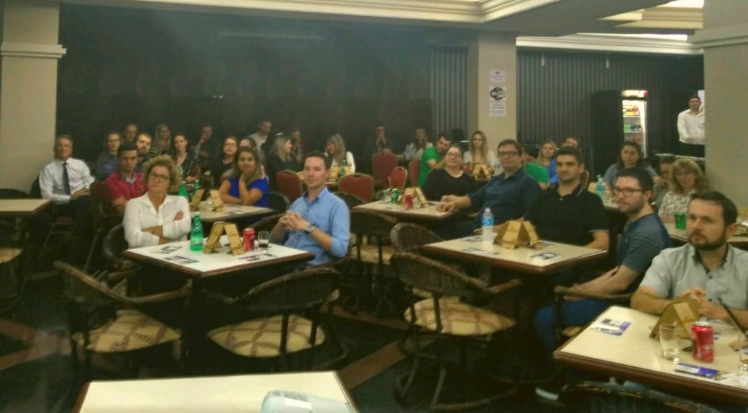 CDL participa da comemoração de 10 anos da Personal Adviser